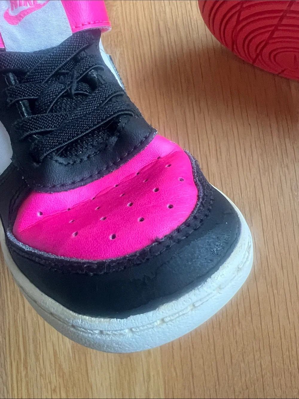 Nike Kids Mid-Top Sneakers in Pink, Black & White